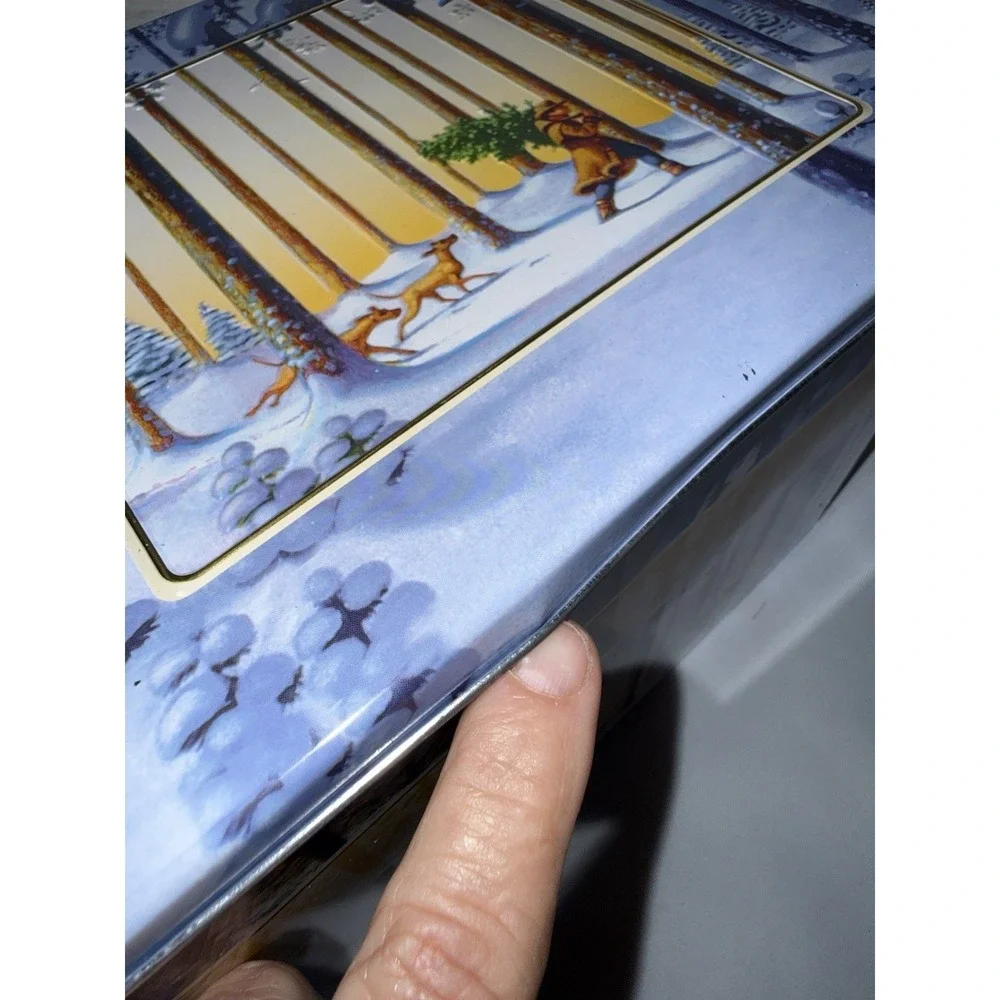 Henry Lambertz Designer Cookie Tin‎ Winter Snow Scene Vintage Cutting The Tree